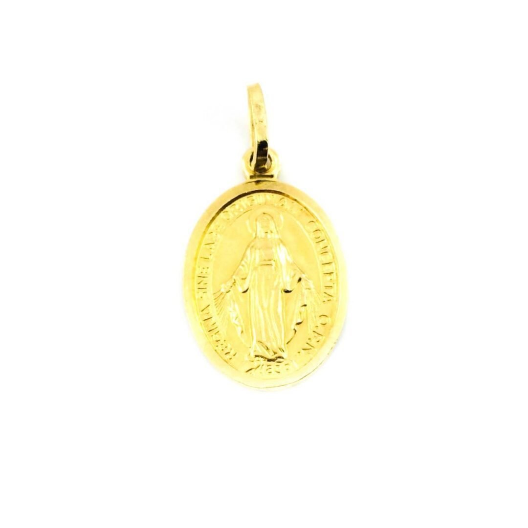 Dijes de oro religiosos - Dijes de oro religiosos de Oro-  Dijes religiosos - kuri joyería - Anillos de oro - Cadenas de oro - Joyería Bolivia - Santa Cruz - Bolivia